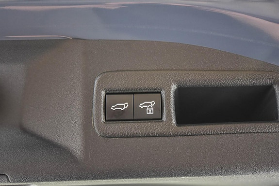 Subaru Solterra 11 of 29