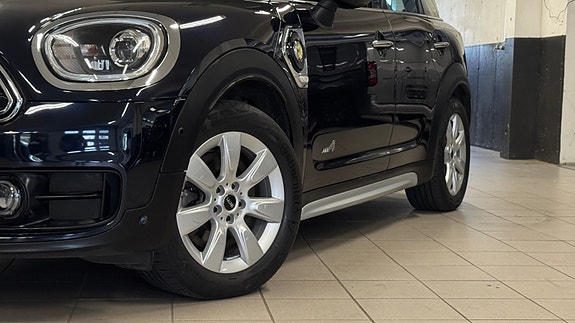 MINI Countryman Cooper SE 3 of 5