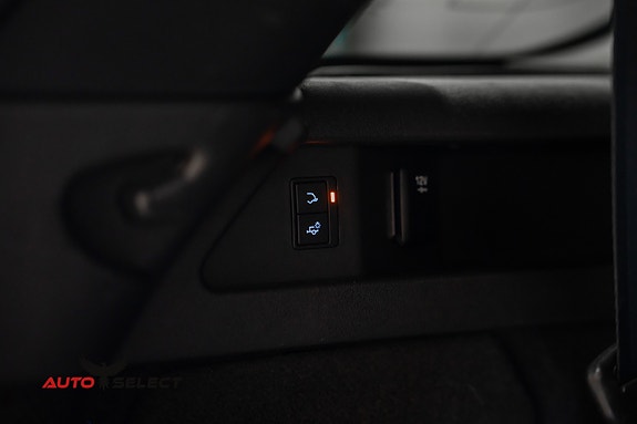 Land Rover Discovery Sport 17 of 30