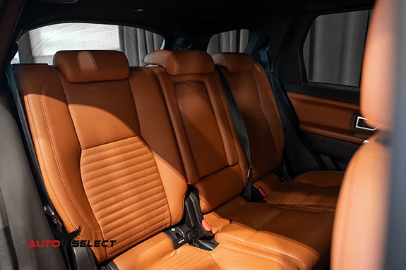 Land Rover Discovery Sport 22 of 30