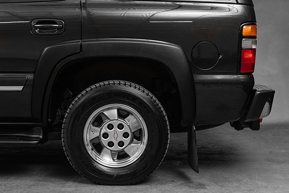 Chevrolet Tahoe 12 of 30