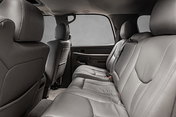 Chevrolet Tahoe 21 of 30