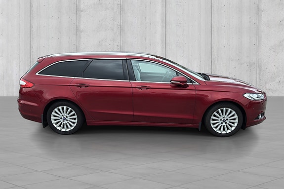 Ford Mondeo 4 of 5