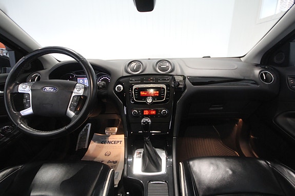 Ford Mondeo 14 of 20