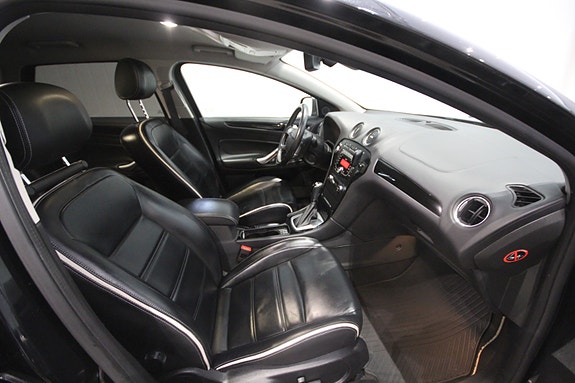 Ford Mondeo 8 of 20