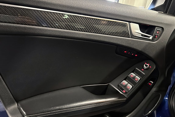 Audi RS4 17 of 30