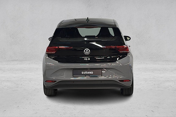 Volkswagen ID.3 4 of 26