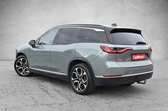 NIO ES8 5 of 5