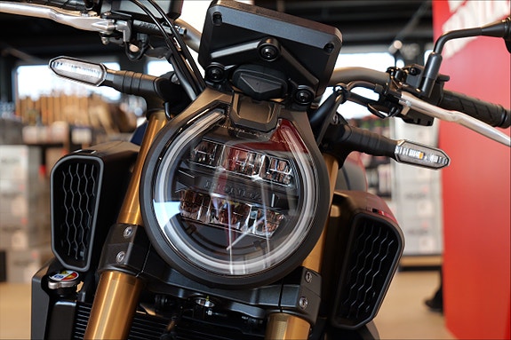 Honda CB650R - Kampanje! Kampanje! Få med 5.000,- i utstyr 6 of 15