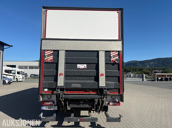 Volvo FM Electric 5 of 5