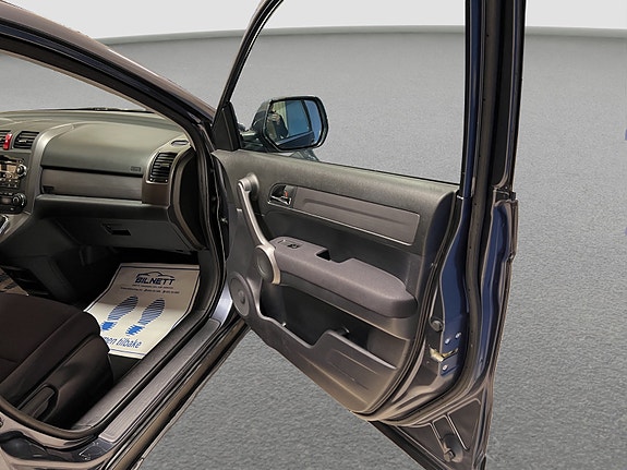 Honda CR-V 17 of 30