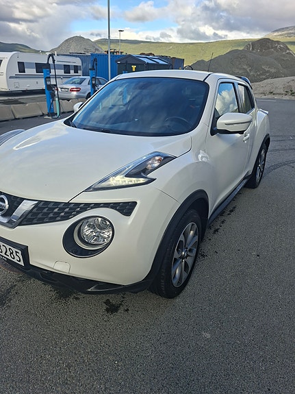 Nissan Juke 2 of 5