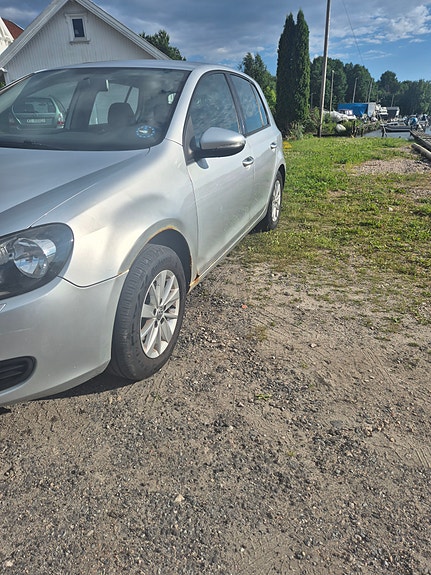 Volkswagen Golf VI 3 of 5