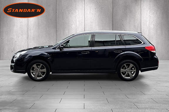 Subaru Outback 3 of 5