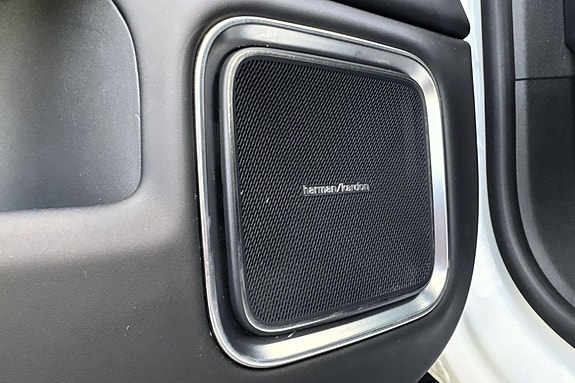 Polestar 4 15 of 20