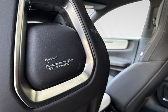 Polestar 4 17 of 20