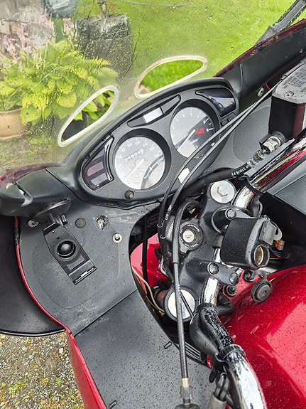 Honda NT 650 / 700 V Deauville 5 of 11