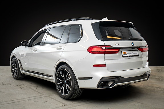 BMW X7 7 of 29