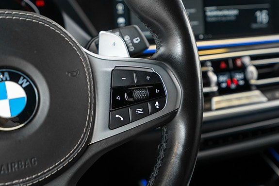 BMW X7 15 of 29
