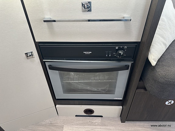 Benimar TESSORO 468 Nybilgaranti juli 2028 / 170 HK / Automat 13 of 30
