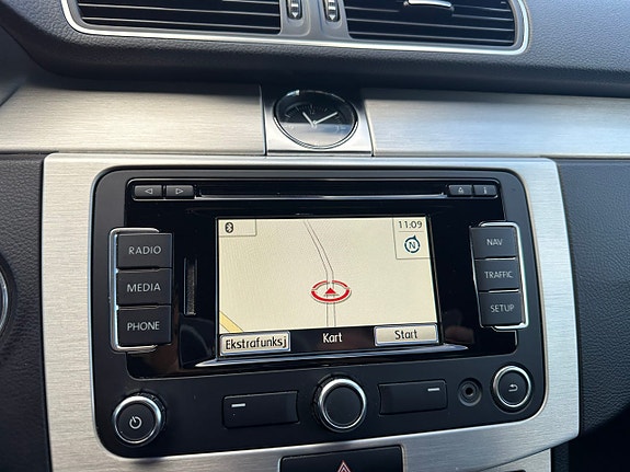 Volkswagen Passat Alltrack 12 of 20