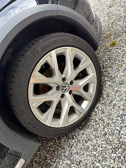 Volkswagen Passat Alltrack 7 of 20