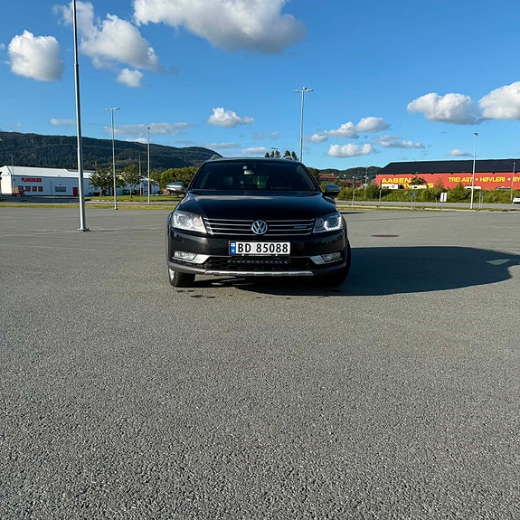 Volkswagen Passat Alltrack 6 of 20
