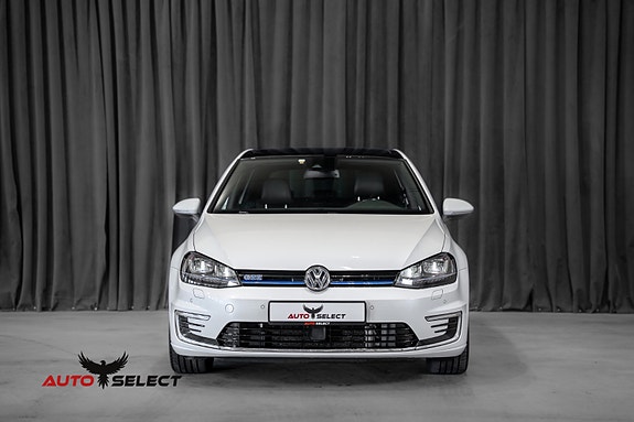 Volkswagen Golf VII 5 of 5