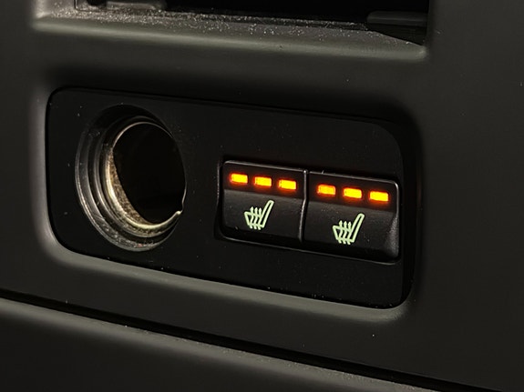 Volvo V70 13 of 23
