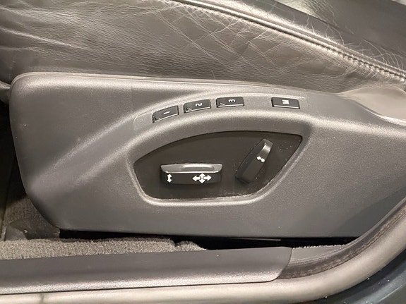 Volvo V70 9 of 23