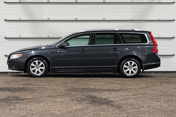 Volvo V70 5 of 23