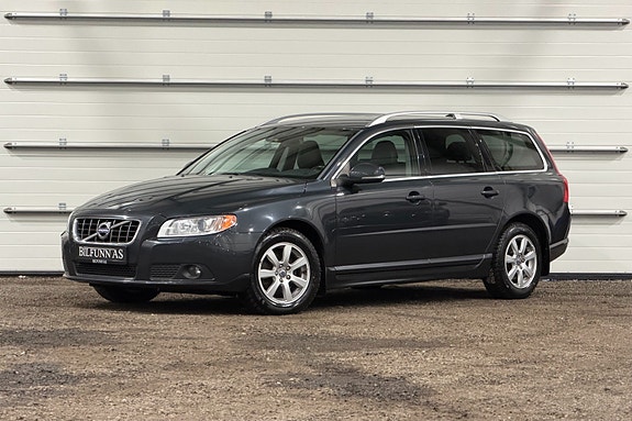 Volvo V70 7 of 23