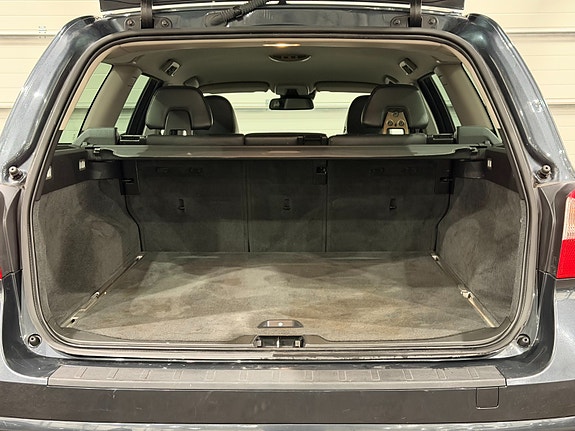 Volvo V70 14 of 23