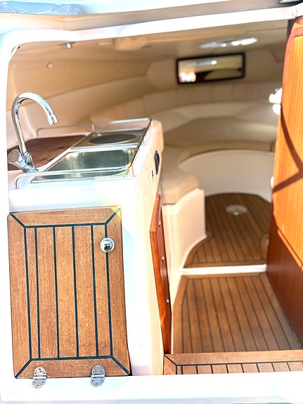 Ibiza 26 Touring 2012 | Yamaha 350 V8 | Kun 139 timer | Velholdt og stilren 6 of 18
