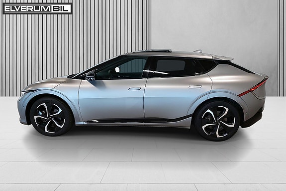 Kia EV6 4 of 5
