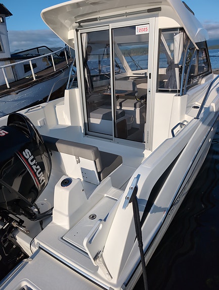 Beneteau Antares 6 4 of 5