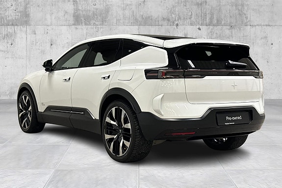 Polestar 3 4 of 24