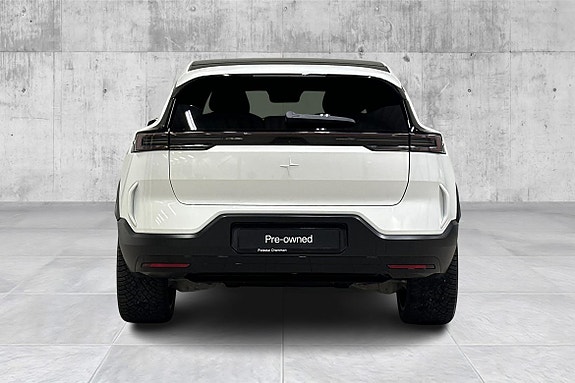 Polestar 3 7 of 24