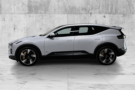Polestar 3 4 of 5
