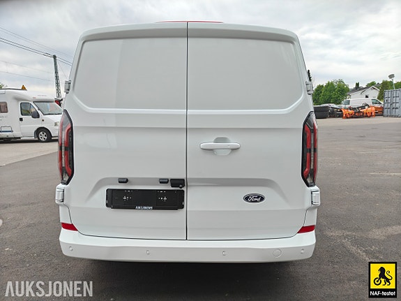 Ford Transit 5 of 5