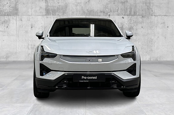 Polestar 3 2 of 5