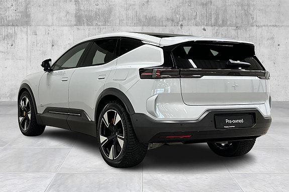 Polestar 3 5 of 5