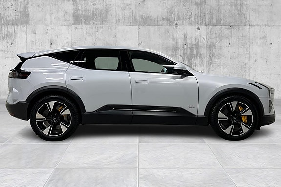 Polestar 3 4 of 5