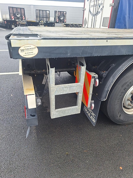 Nordic Trailer Rett Semi 4 of 5