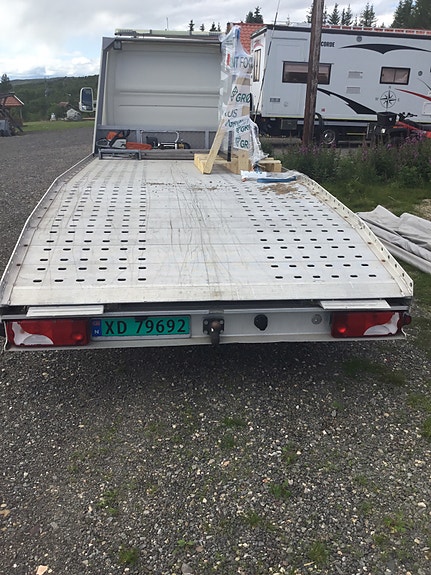 Mercedes-Benz Sprinter 4 of 5