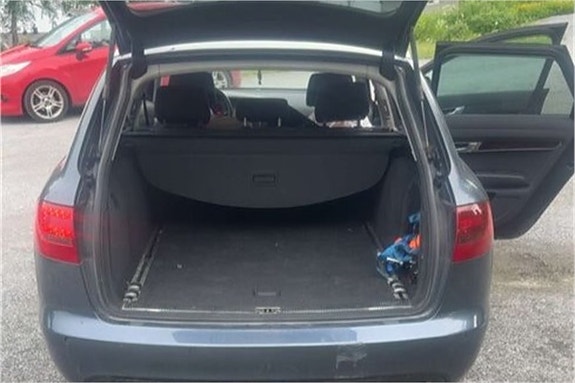 Audi A6 5 of 14