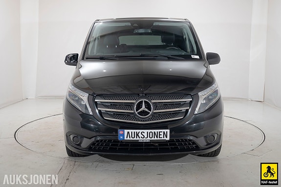 Mercedes-Benz vito 2 of 5