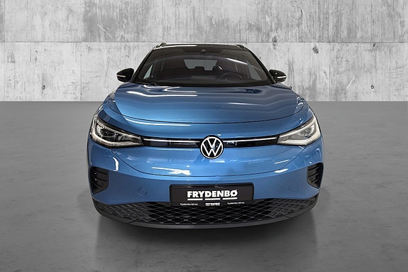 Volkswagen ID.4 3 of 15