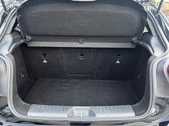 Mercedes-Benz A180 16 of 16