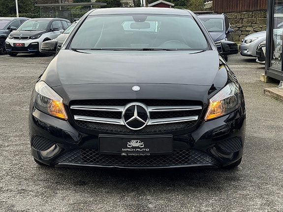 Mercedes-Benz A-Klasse 2 of 5